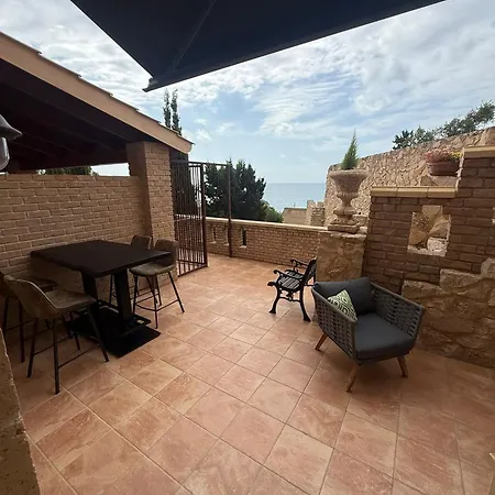 Castillo Mary Sol 3*