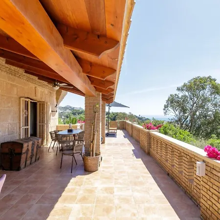 Castillo Coveta Apart-hotel 4*
