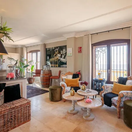 Apart-hotel Castillo Coveta 4*