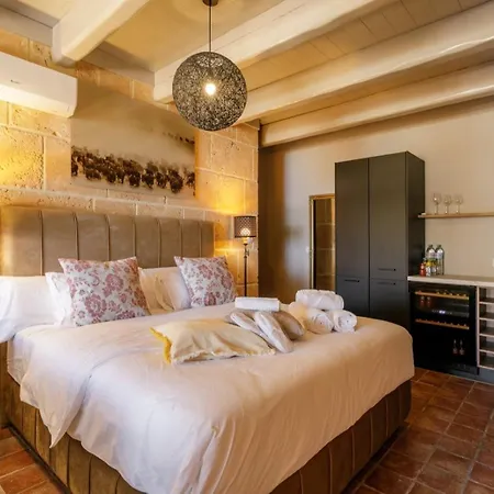 Castillo Coveta Aparthotel 4*