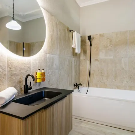 Aparthotel Castillo Coveta 4*