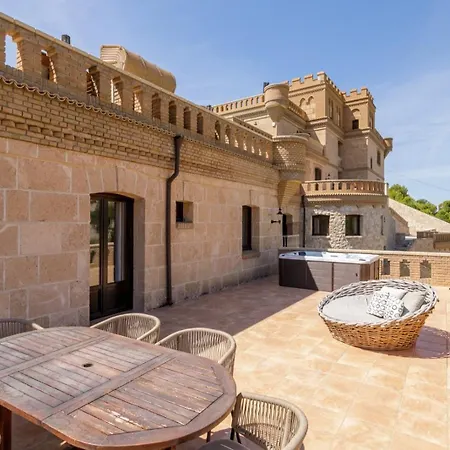 Aparthotel Castillo Coveta