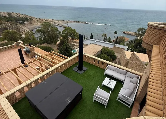 Castillo Mary Sol 3*
